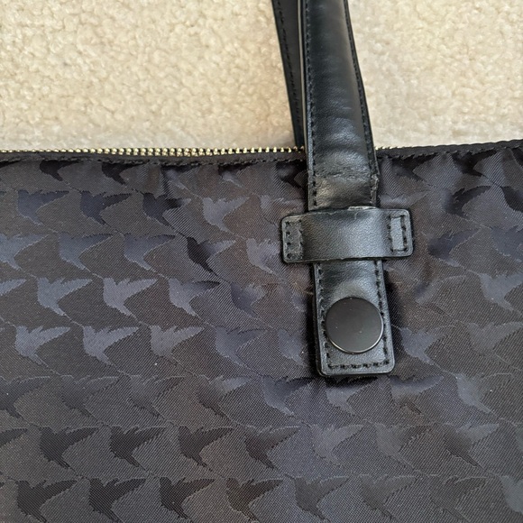 Lo & Sons Black Saffiano 15” Seville Tote with gold hardware and extra NEW shell - Picture 13 of 16